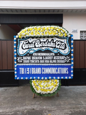 Papan Bunga Duka di Karangpanimbal